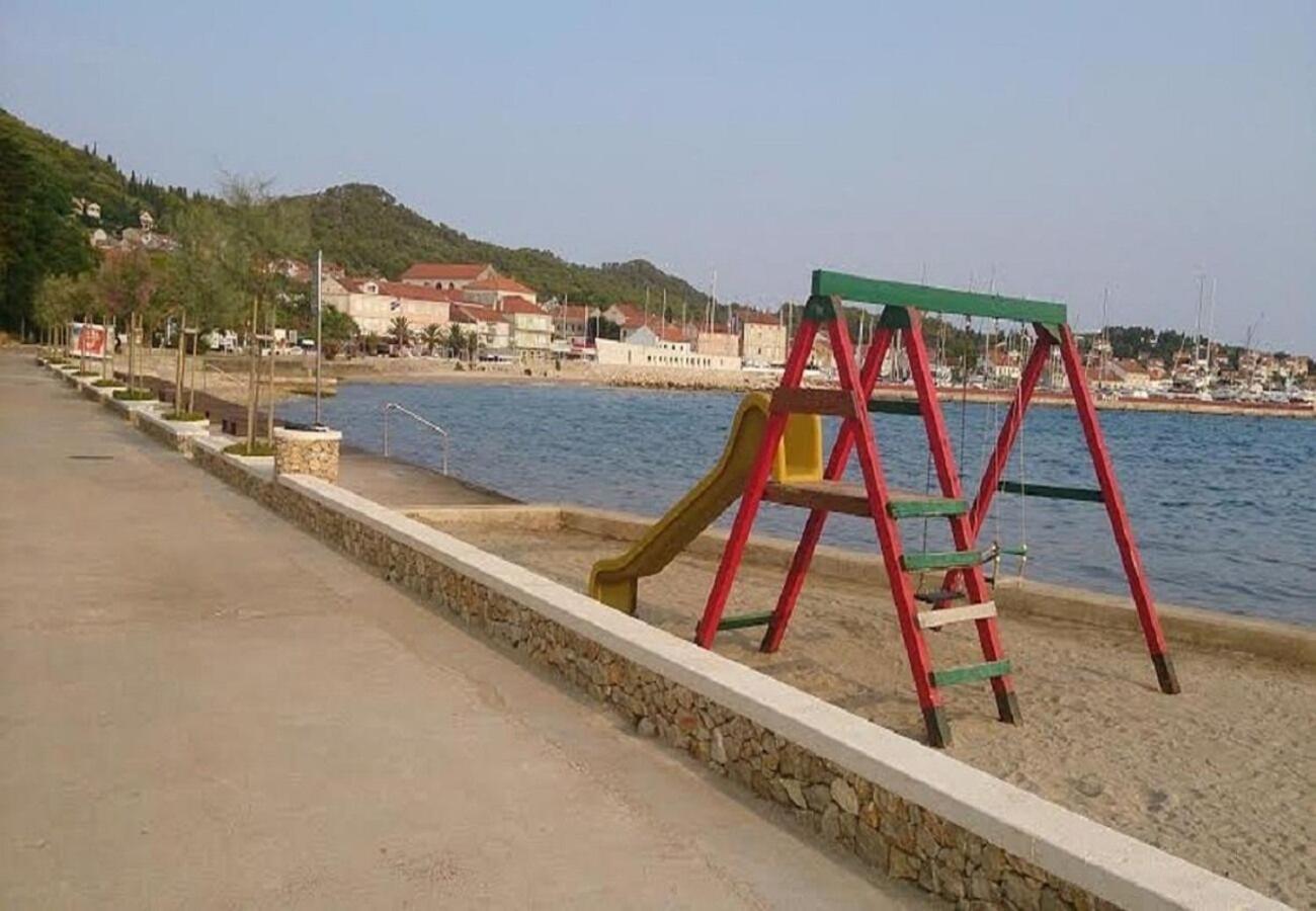 Holiday Home Villa Jadran - 10 M From Beach Preko Ngoại thất bức ảnh