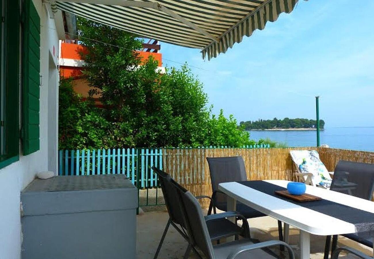 Holiday Home Villa Jadran - 10 M From Beach Preko Ngoại thất bức ảnh